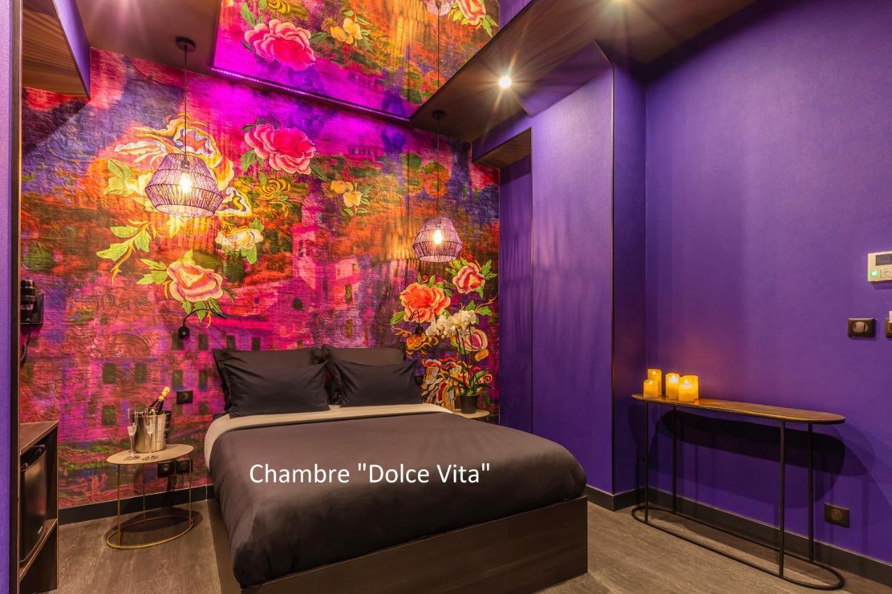 Avec Nuit Insolite Au Dandy Et Jacuzzi Privatise (adults Only) Love hôtel Paris