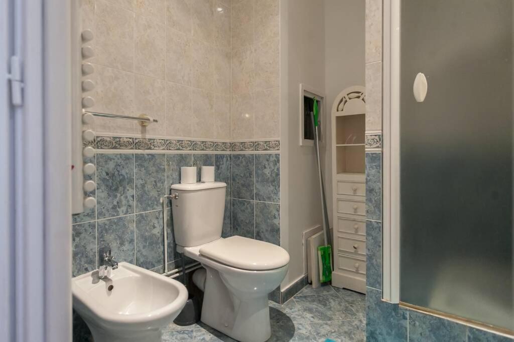 Nice Studio In The Center Of Capucines Apartment *