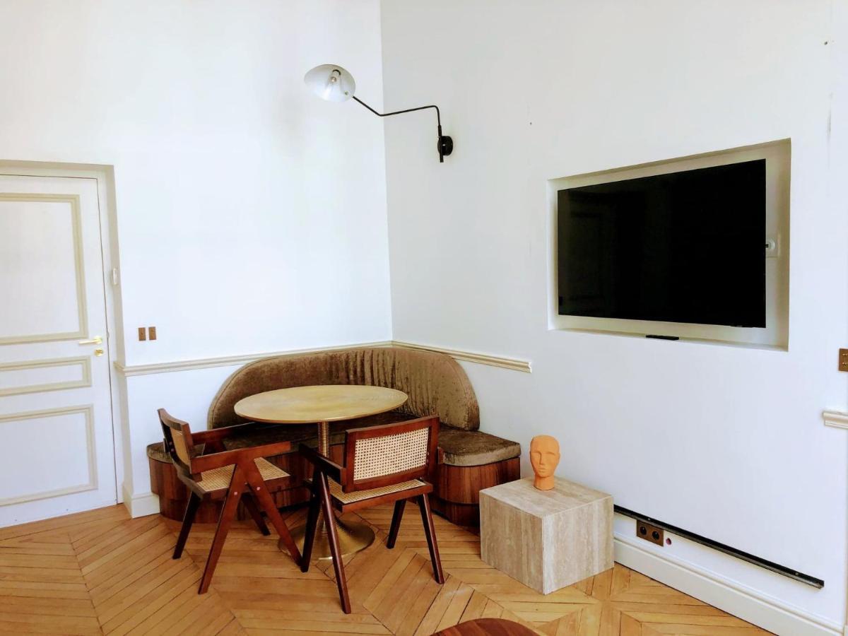 Apartment De Standing 2 - Tour Eiffel/invalides Paris