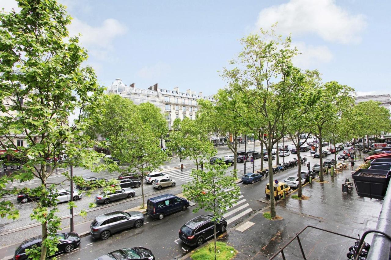 Junior Luxueuse Avec Balcon Et Vue Sur Arc De Triomphe * Paris