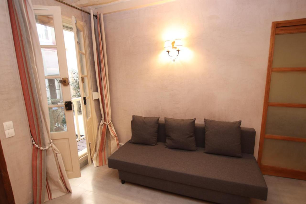 Apartment Victoires Louvre By B'your