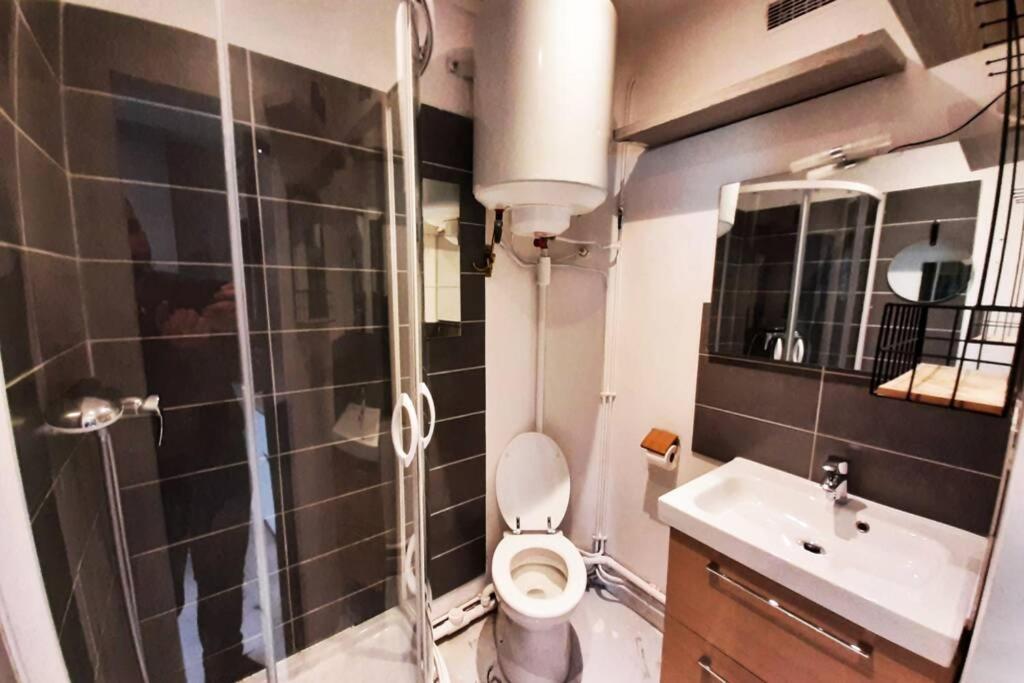 Apartment Nid Perche Au Coeur De Pigalle