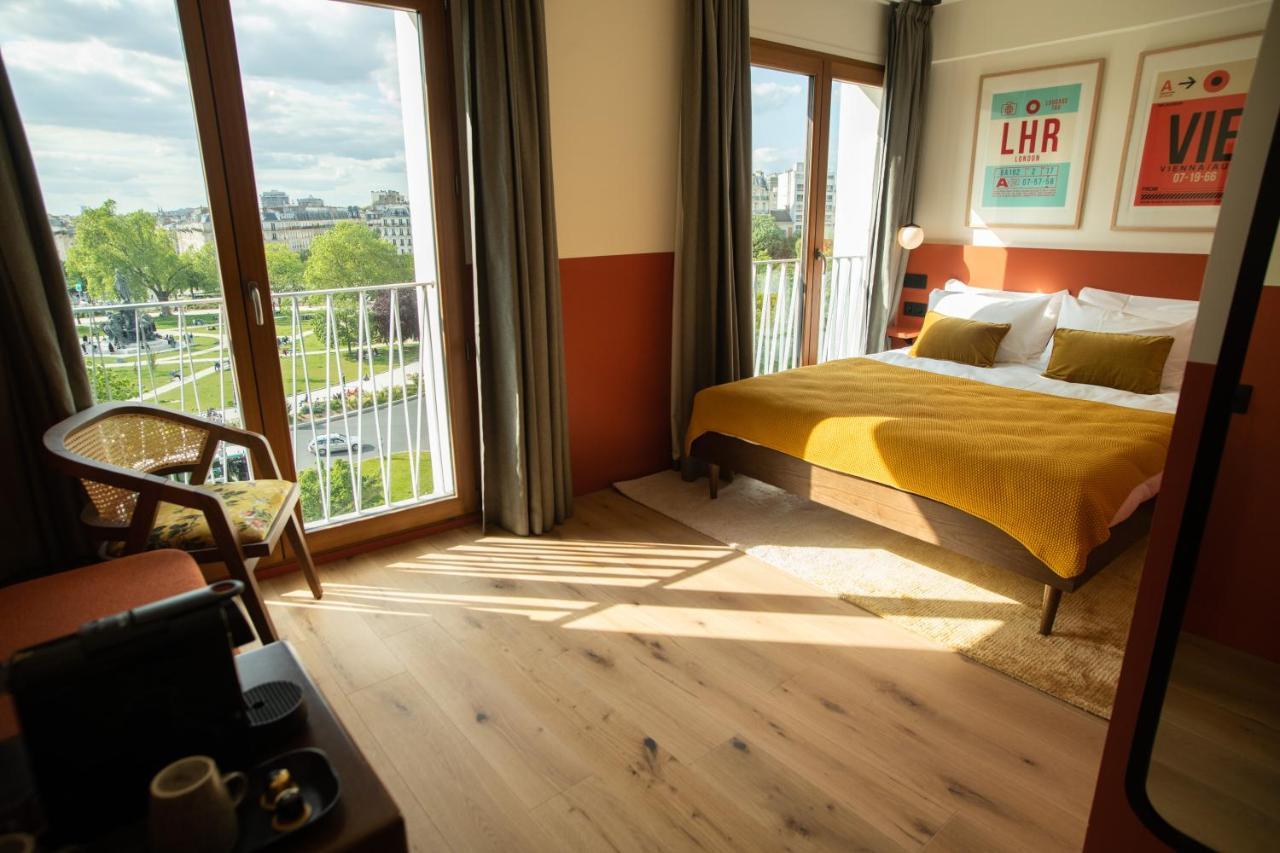 The People - Nation Hostel Paris