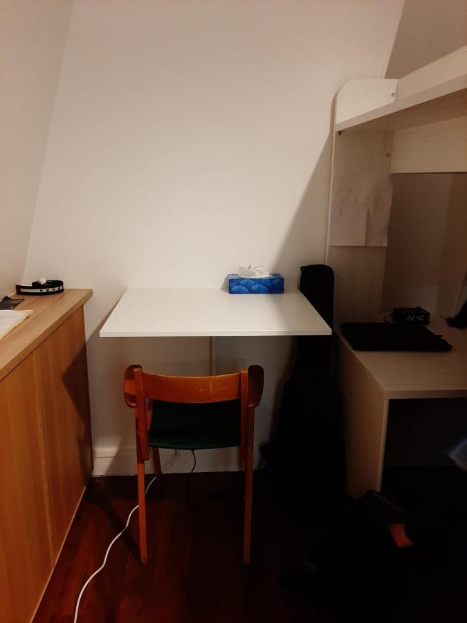 studio Paris 16ème * Paris