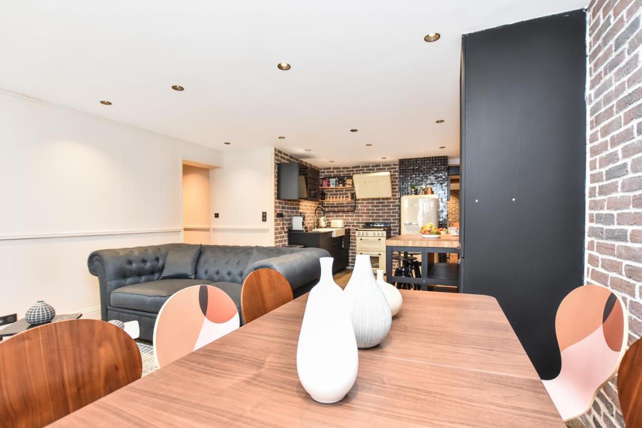 Apartment Cmg Nazareth / Republique *