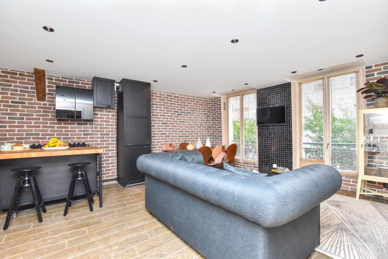 Apartment Cmg Nazareth / Republique Paris