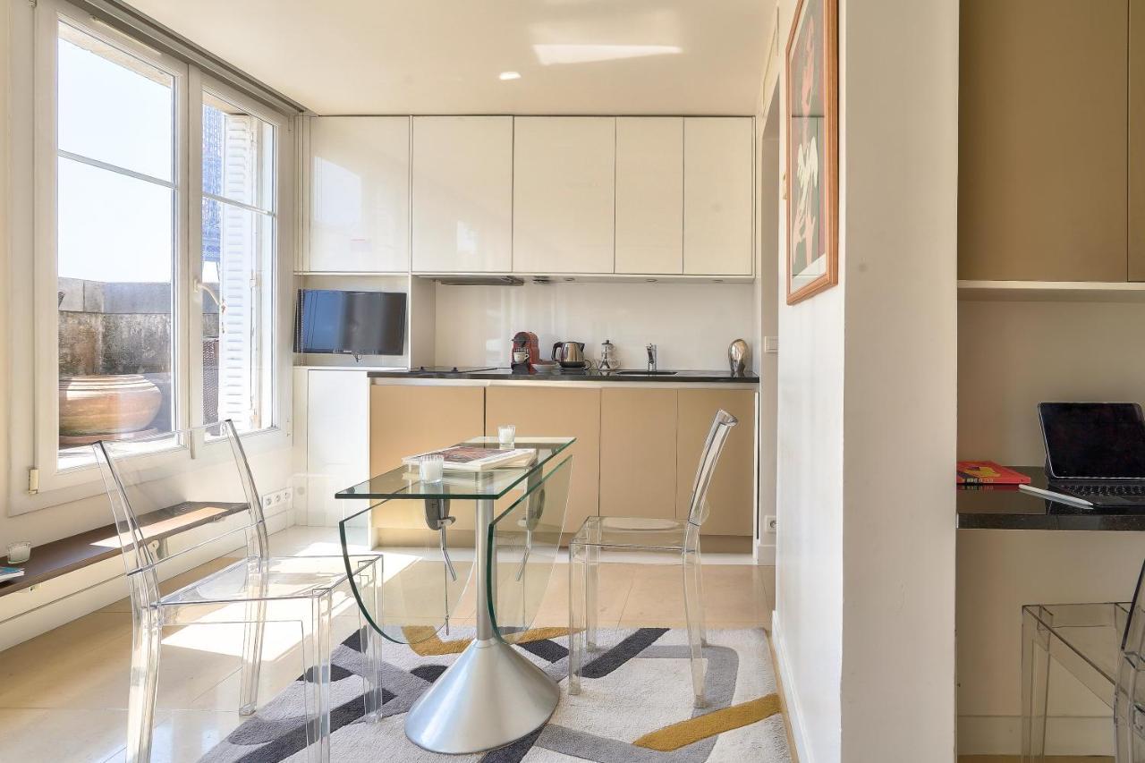 Appartement Luxueux Ac-terrasse Vue Sur La Tour Eiffel