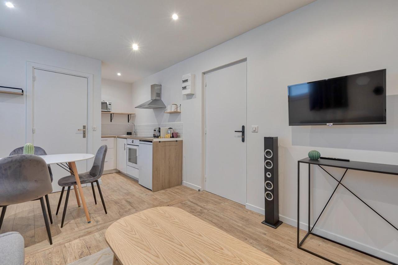 Cmg Buttes Chaumont - Botzaris Appartement *
