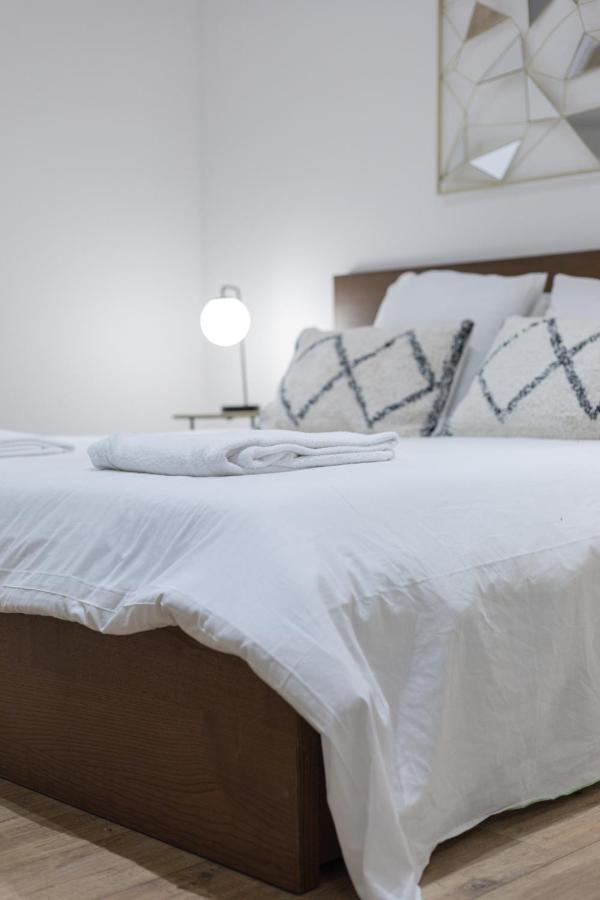 Cmg Buttes Chaumont - Botzaris Appartement *