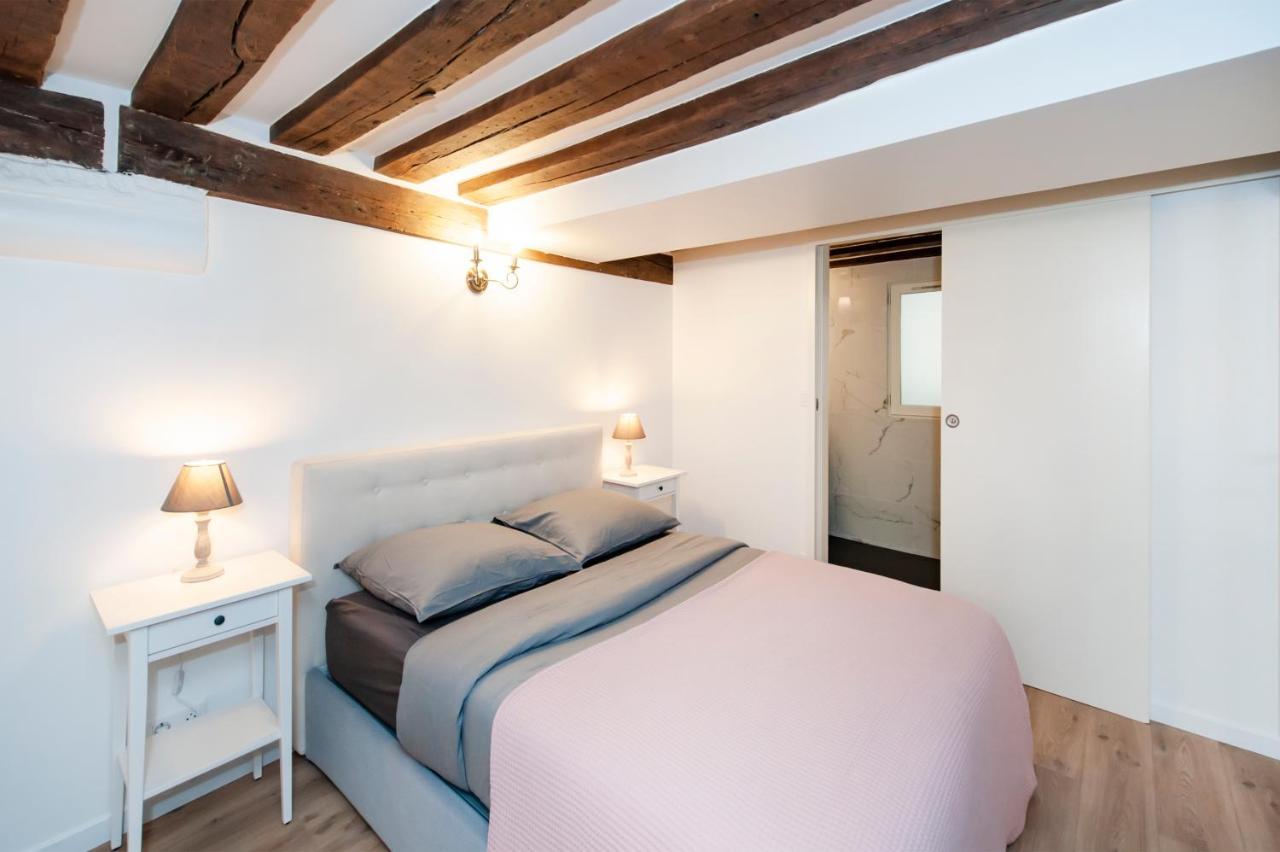 Place Du Pantheon Apartment