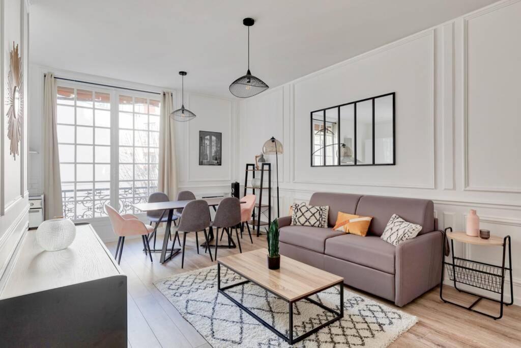 Apartment Cocooning Near Champs-elysee