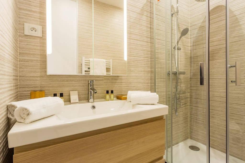 Hsh Cosy Bidassoa Gambetta Apartment Paris