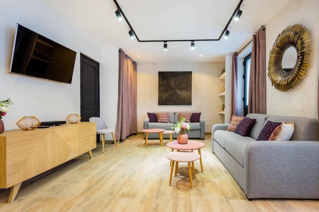 Hsh Cosy Bidassoa Gambetta Apartment Paris