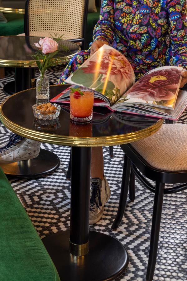 Hotel La Parisienne 3*