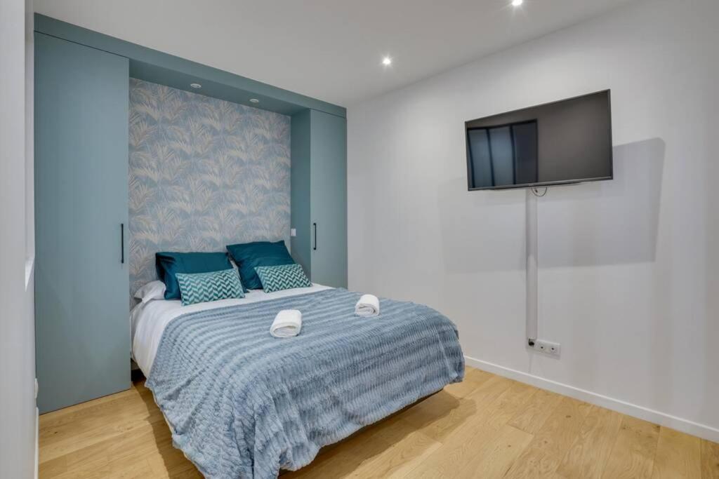 Luxury Republique Apartment