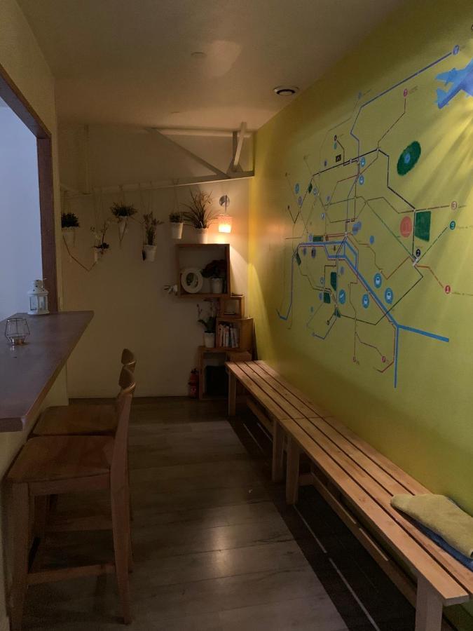 Hostel Fleur De Paris