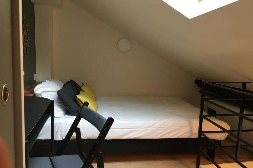 Charming Studio Michel Lecomte 75003 Paris