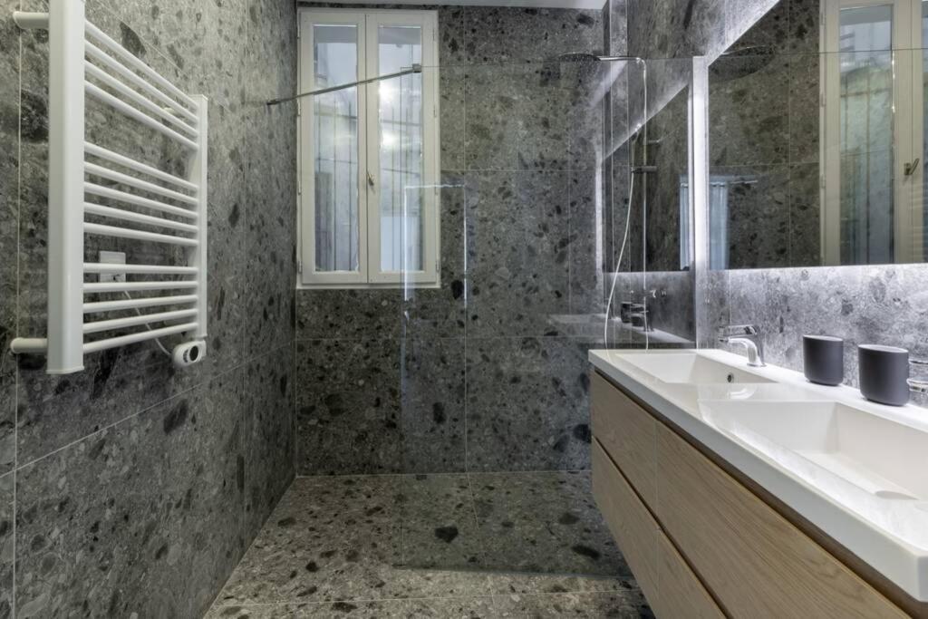 Hsh Stockholm St-lazare Magnifique 4p-1br * Paris
