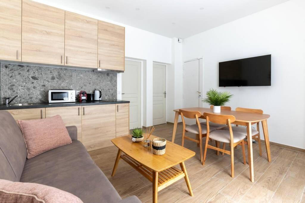 Hsh Stockholm St-lazare Magnifique 4p-1br * Paris