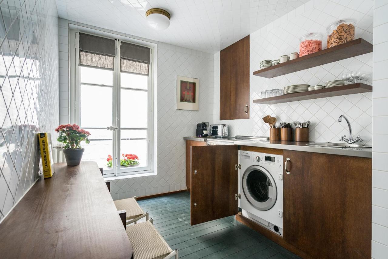 Pied A Terre Saint Honore Apartment