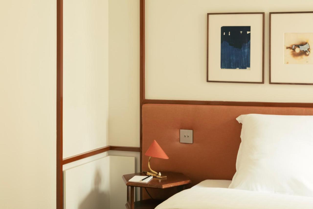 Pied A Terre Saint Honore Apartment Paris