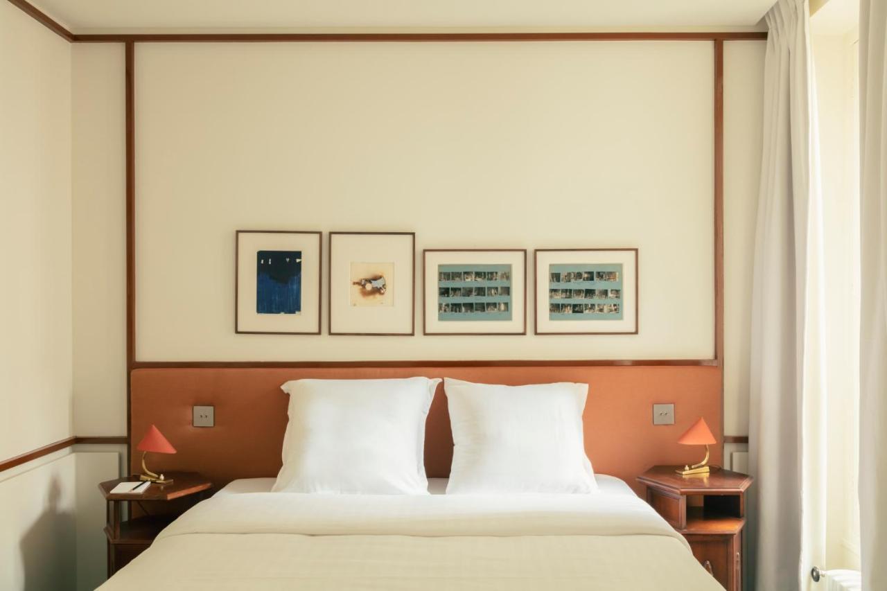 Apartment Pied A Terre Saint Honore Paris