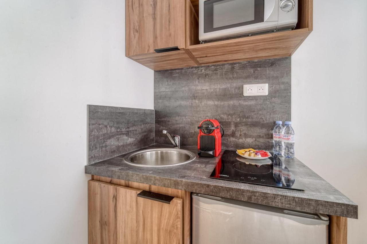 Beautiful Apartement With 2 Bedrooms In Centre Apartment *