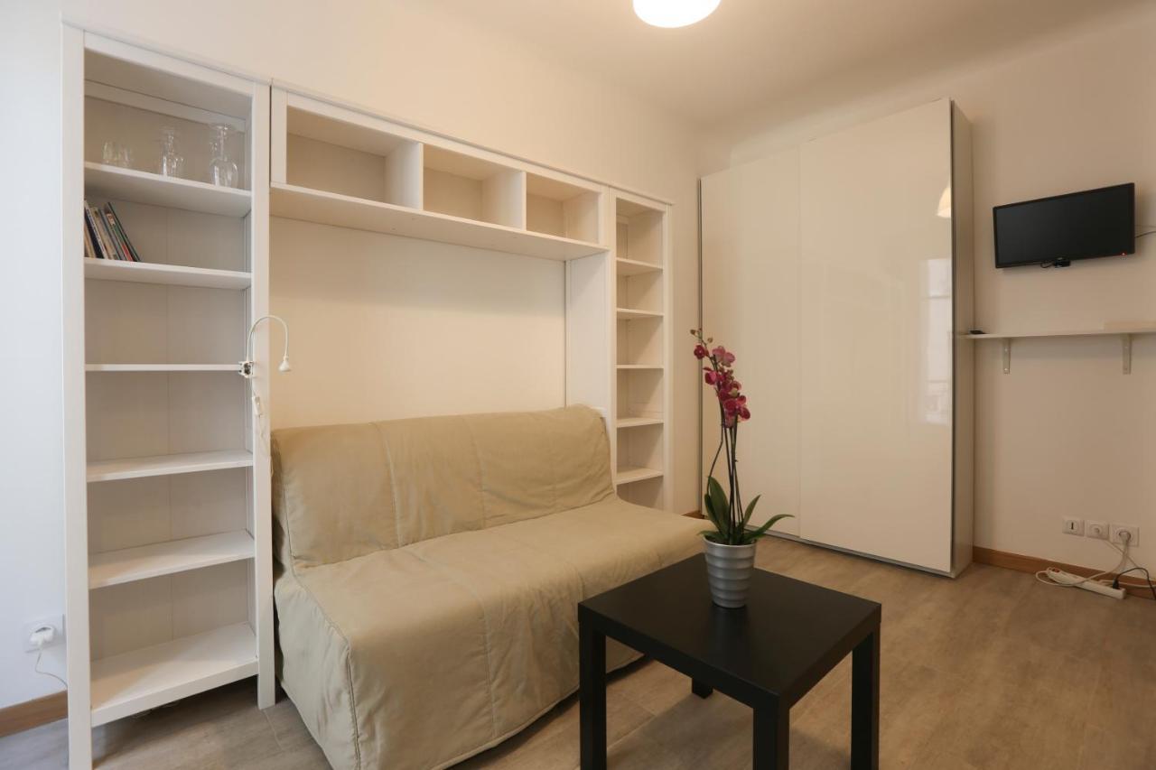 Renovated Studio For 2 Apartment Paris