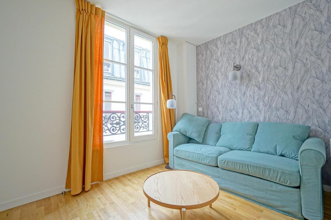 Beautiful Bright Near The Marais Paris