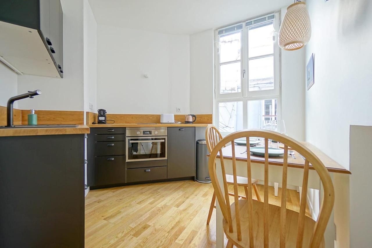 Apartment Beautiful Bright Near The Marais