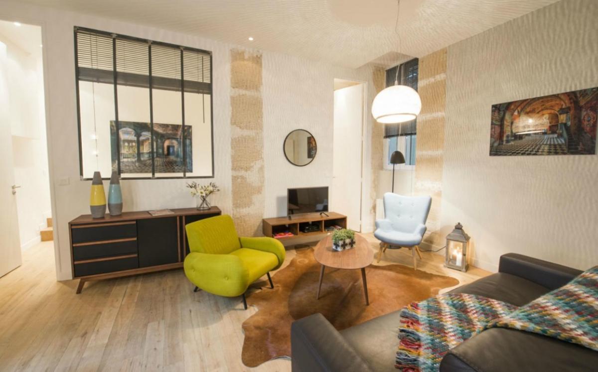 Apartment Bulle *