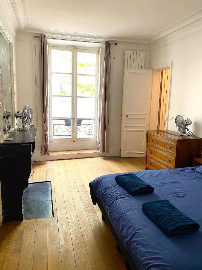 Real Parisian With 2 Bedrooms And Ac *