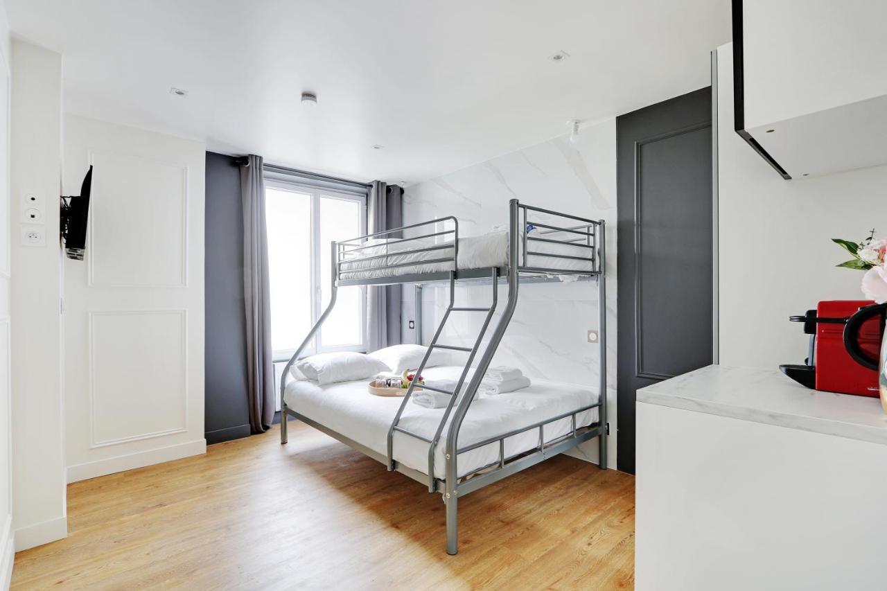 Cmg Boulanger / Republique *