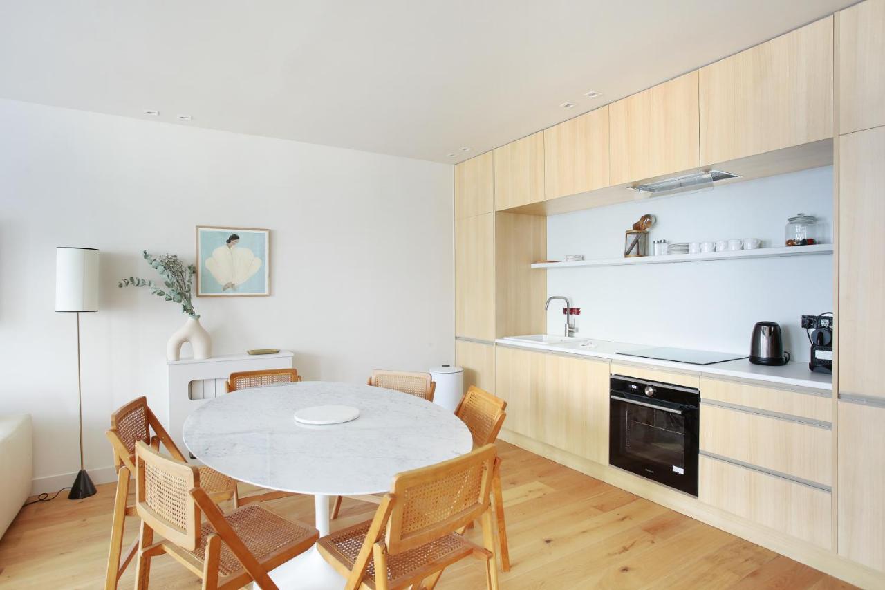Appartement In The Center Of By Prestige Paris