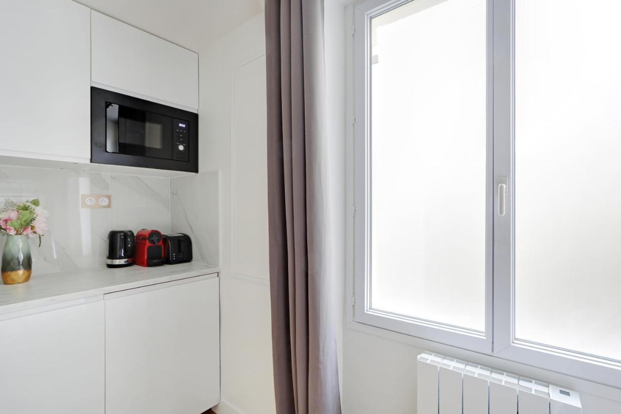 Cmg Boulanger / Republique *