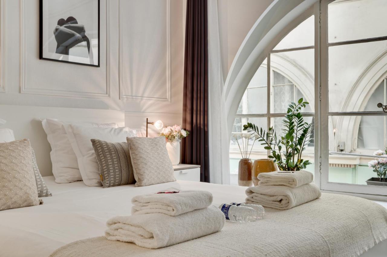 Stunning Historical Parisian Flat - Louvre Area * Paris