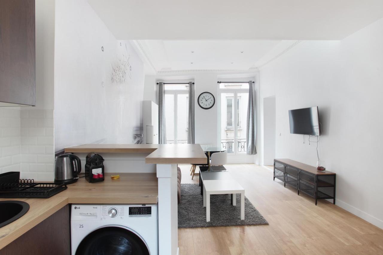 Apartment Rent A - Bonne Nouvelle Paris