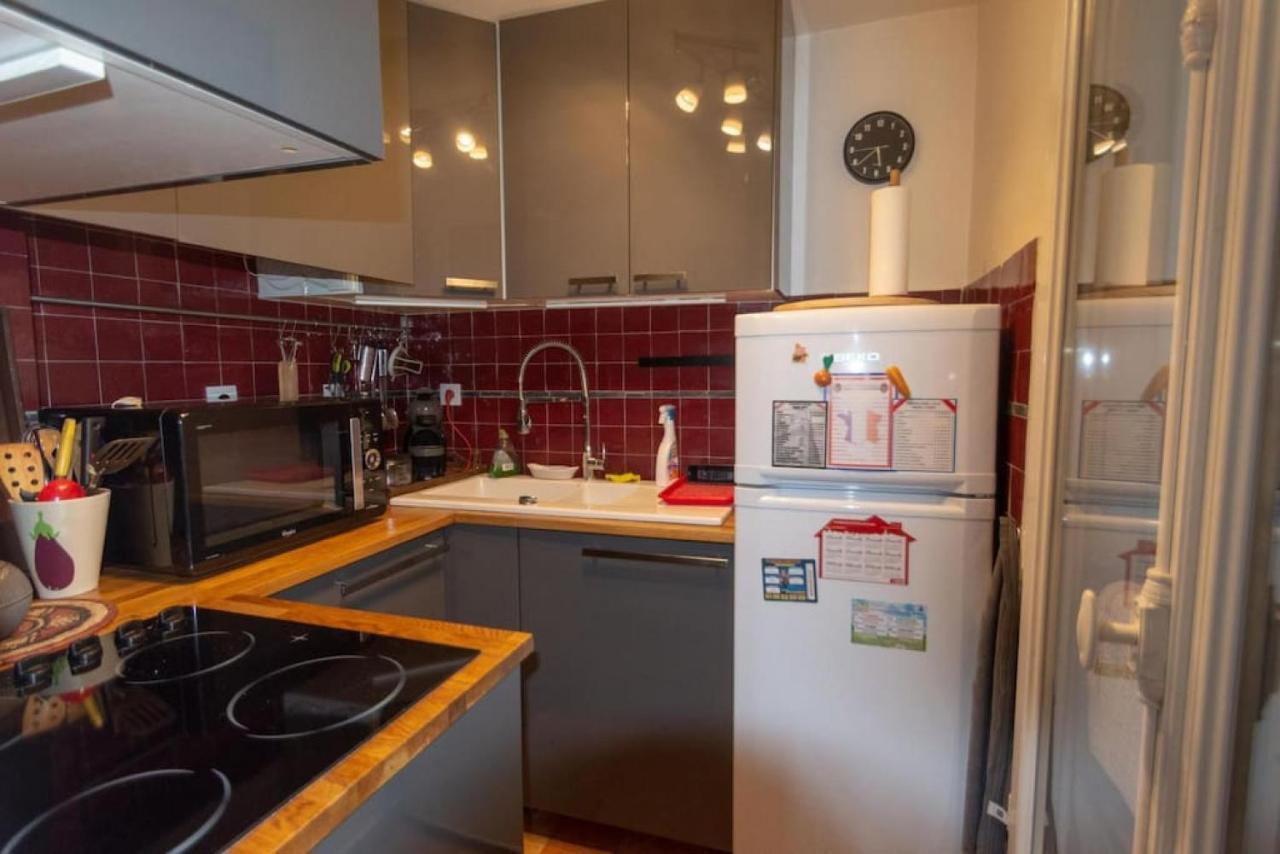 Very French Two Bedroom In The Heart Of Apartment *