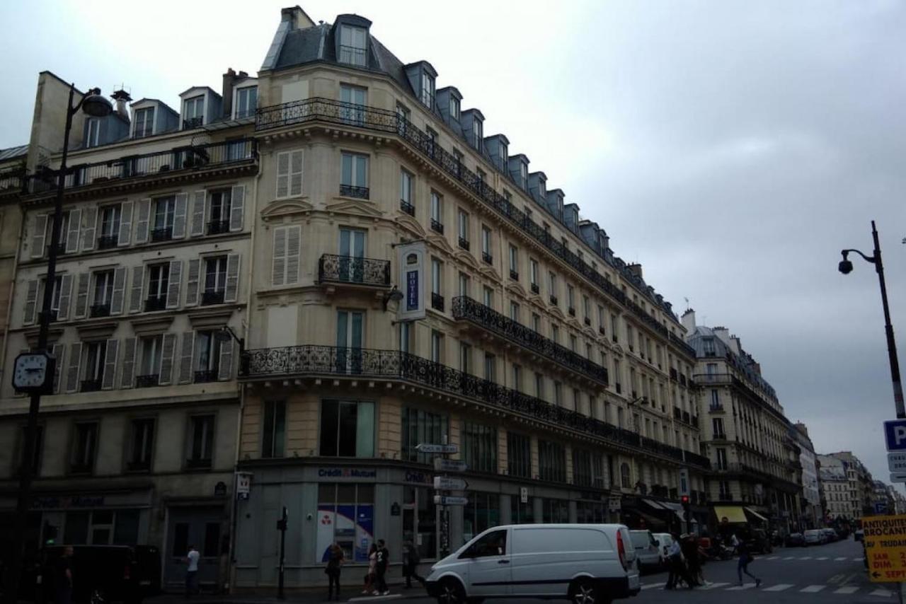 Very French Two Bedroom In The Heart Of Apartment