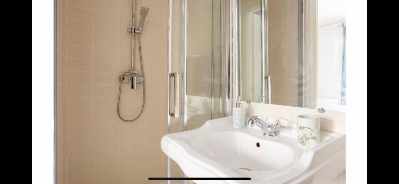 6 Montparnasse St Germain Appartement *