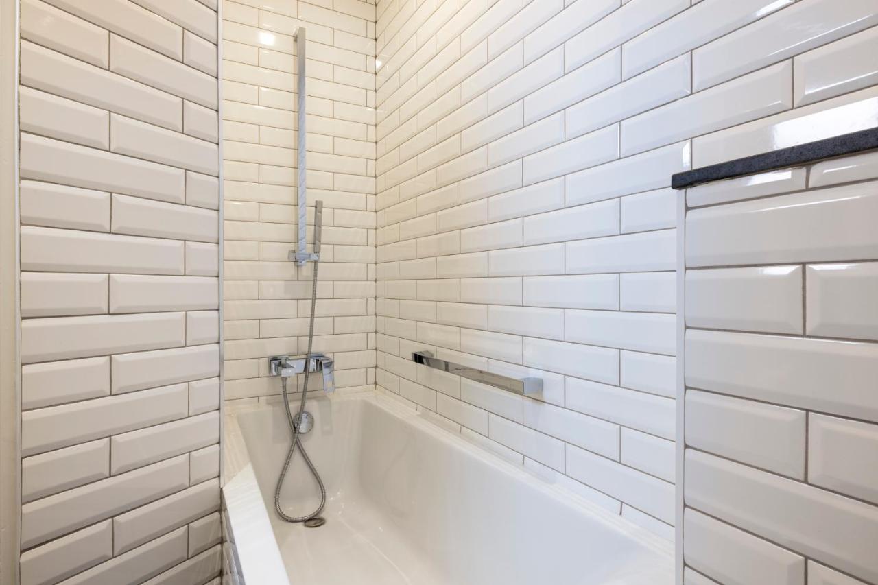 Pavillon Monceau 3*