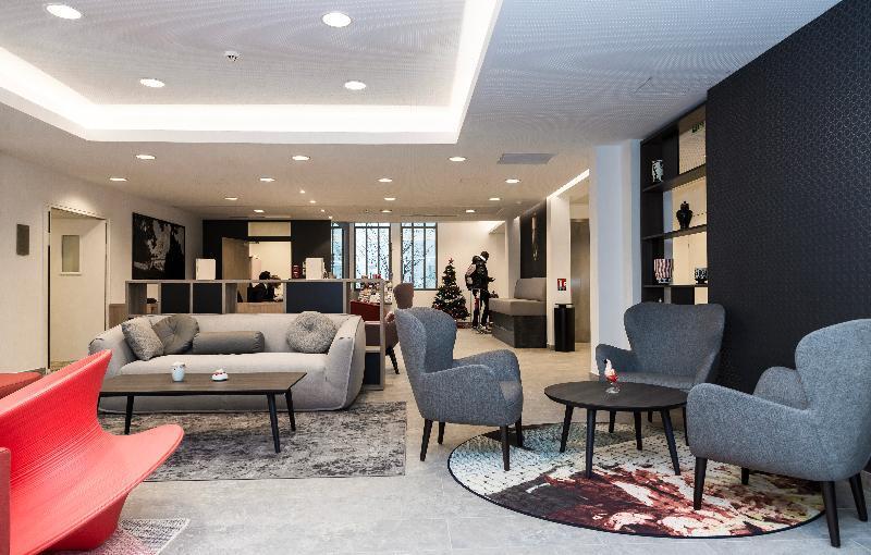 Appart Hotel Odalys City Paris Montmartre Aparthotel 2*