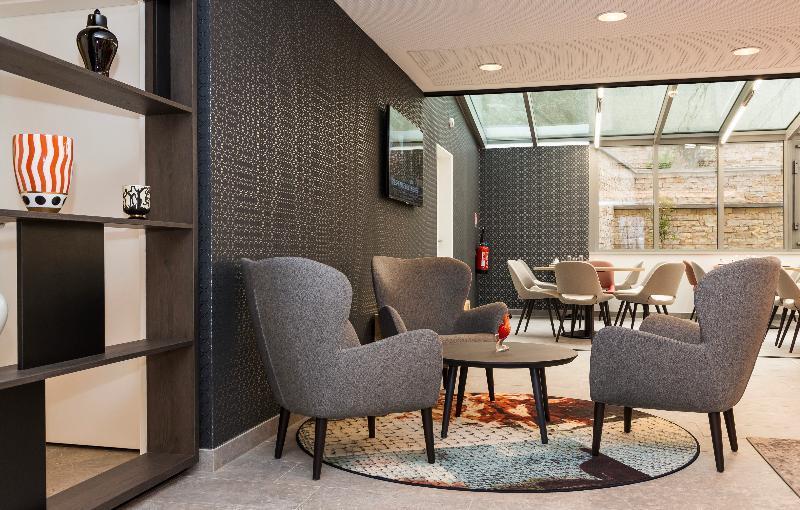 Appart Hotel Odalys City Paris Montmartre 2*