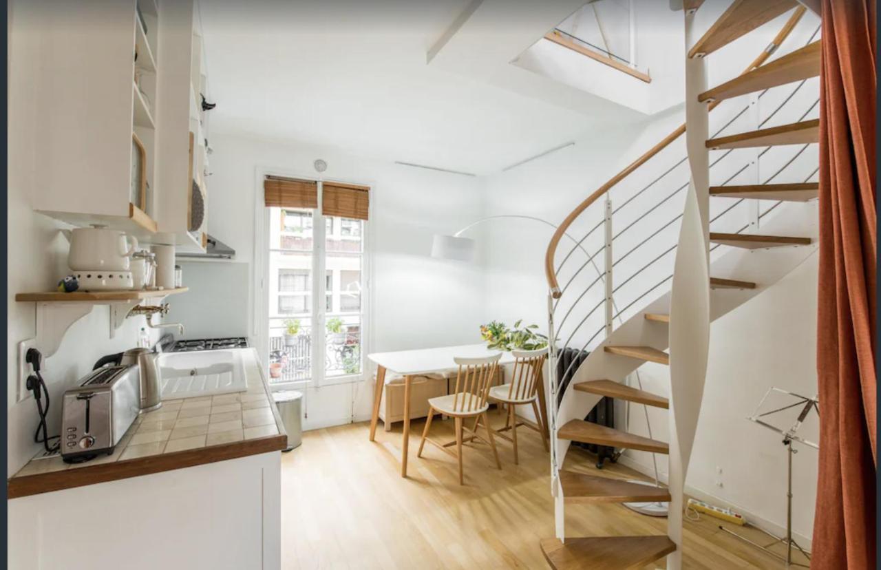 Petit Lumineux Et Atypique Apartment