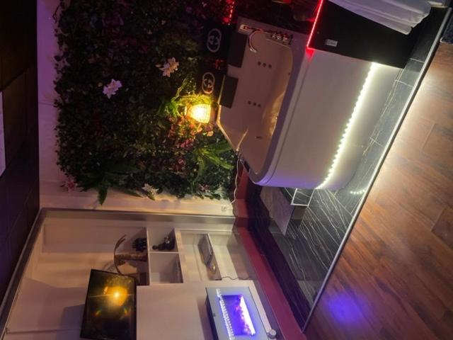 Jacuzzi 9em Paris