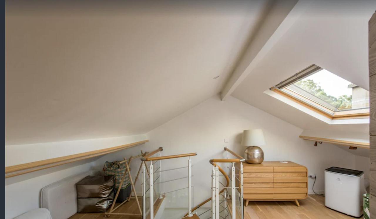 Petit Lumineux Et Atypique Apartment Paris