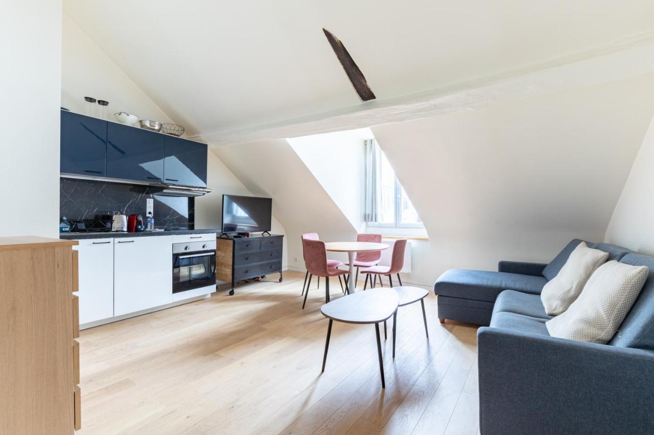 Grands Boulevard 52 Apartment