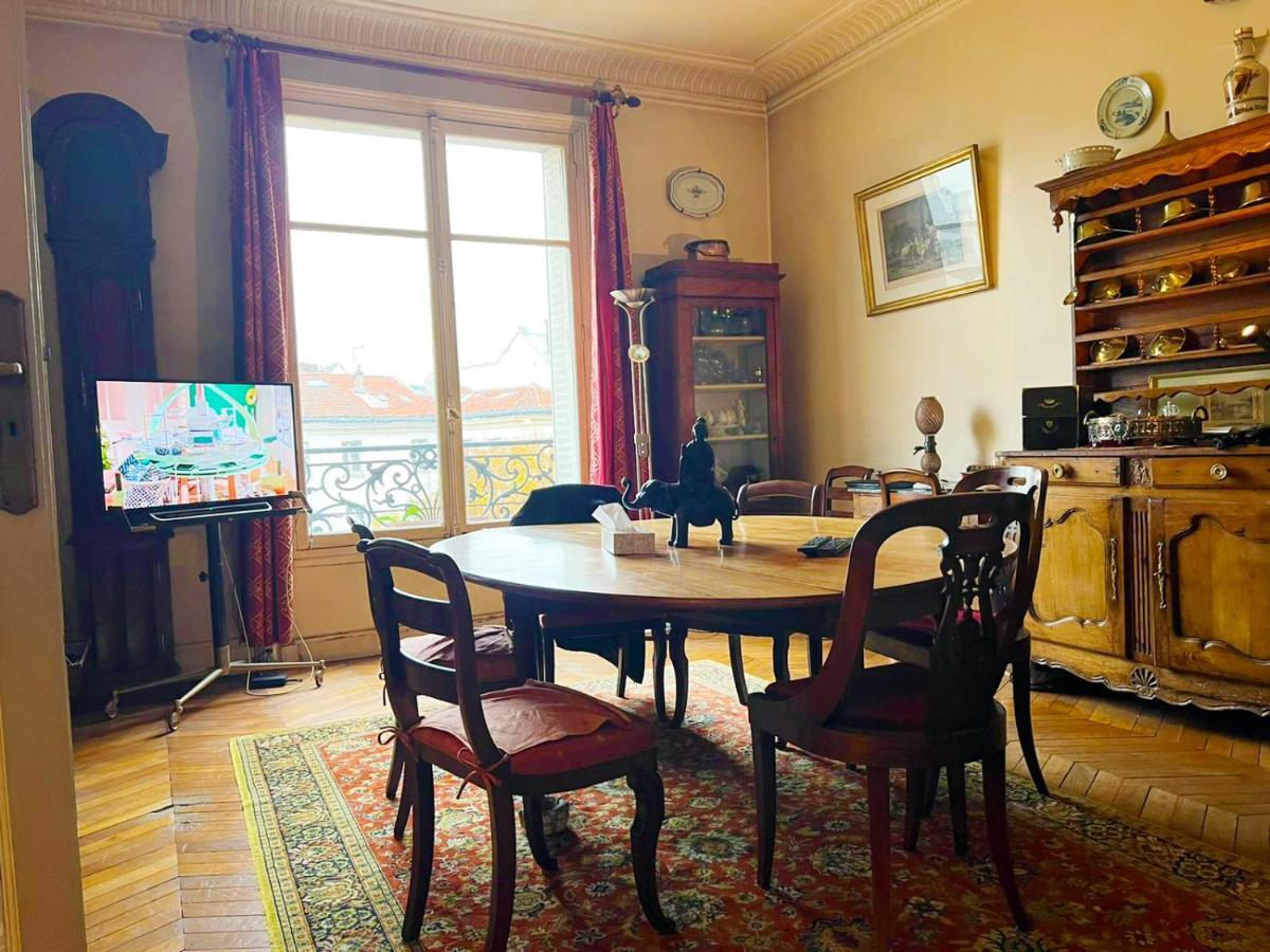 Beautiful Flat In The Center Of 6 Th District