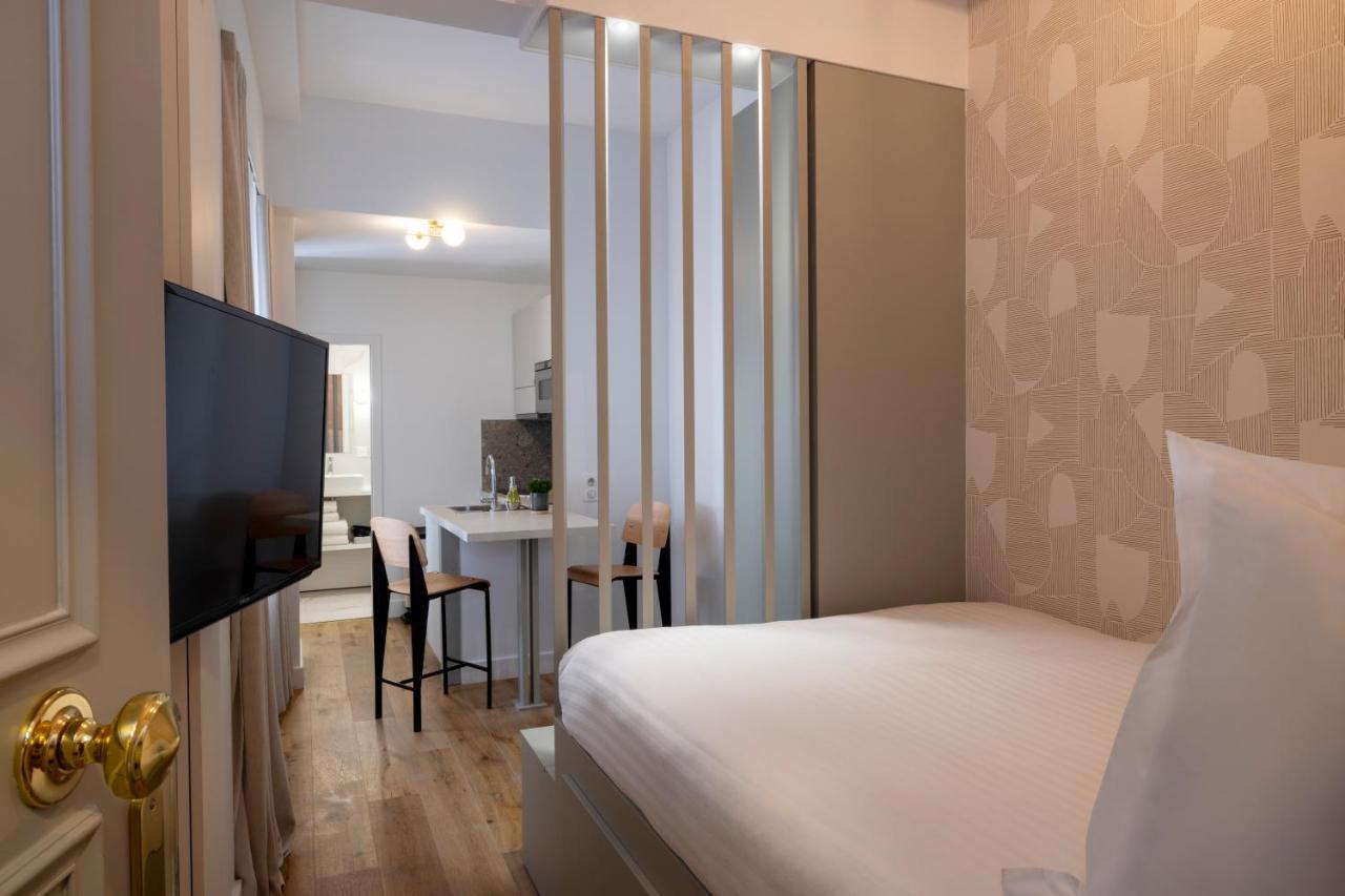 Apartment Yuna Blanche - Serviced Paris