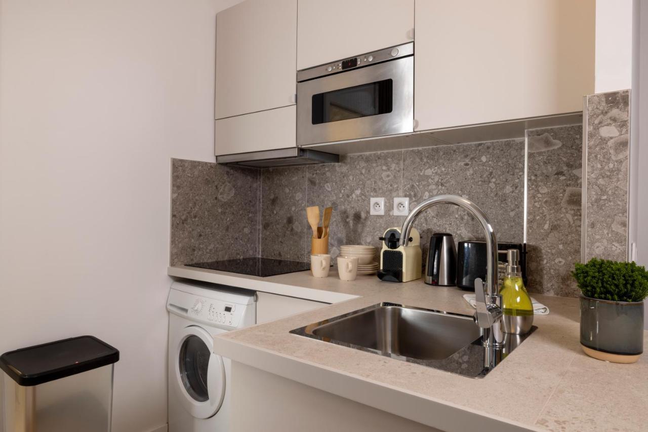 Apartment Yuna Blanche - Serviced Paris